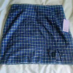 Notch Plaid Mini Skirt